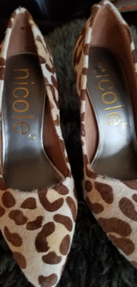 Shoes - Picture 2 of 2